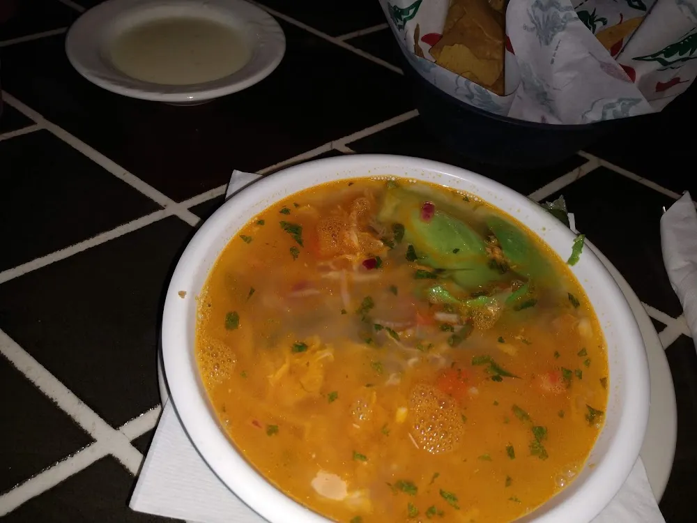T6- Caldo De Pollo